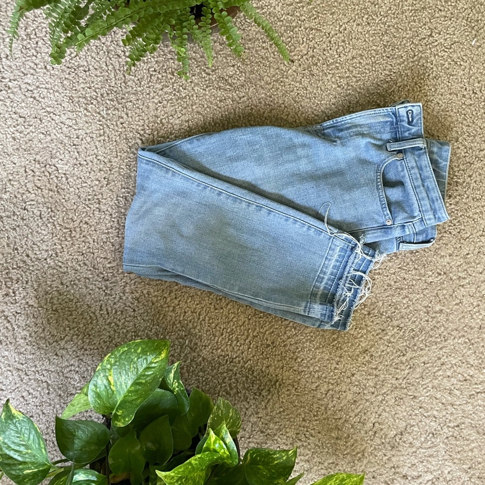 TALBOTS DENIM JEAN SIZE 4